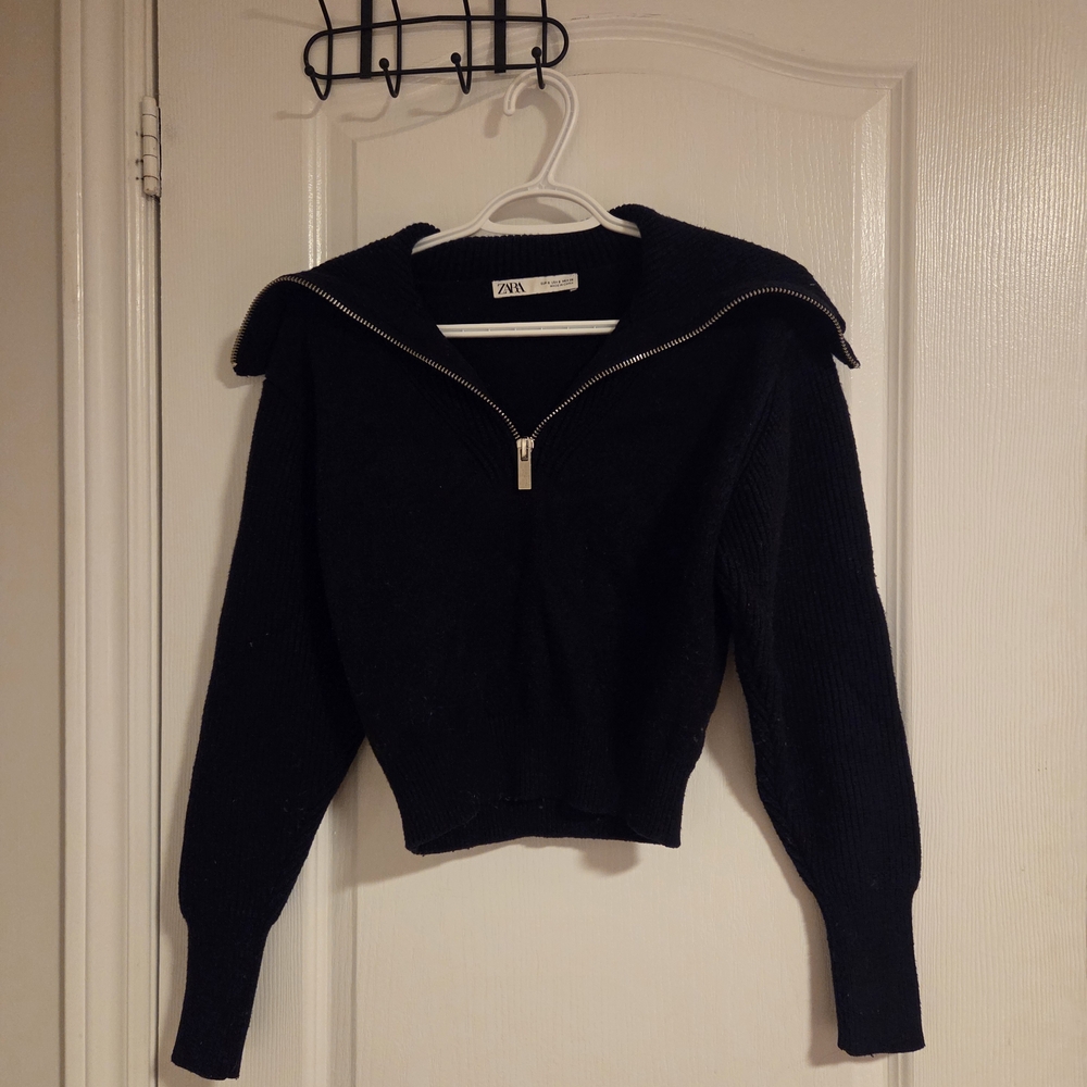 Zara Women's Navy Blue Cropped Quarter Zip Knit Sweater